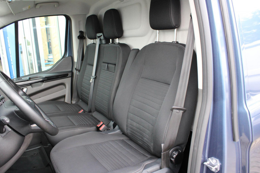 Ford Transit Custom 300 2.0 TDCI L1H1 Limited | Automaat | Navigatie | Camera | Airco | Lichtmetalen Velgen |