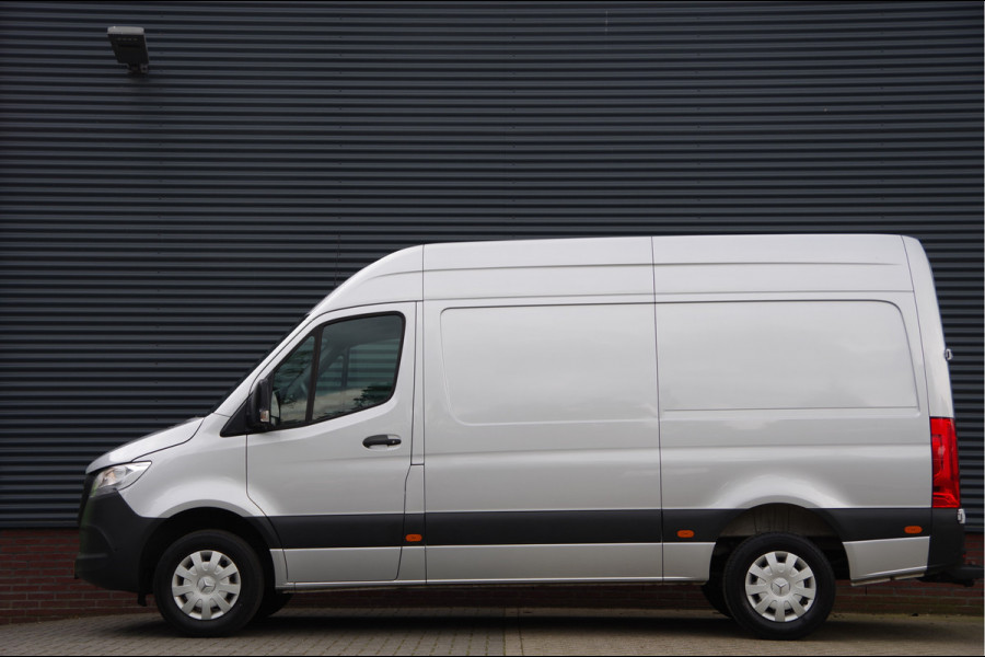 Mercedes-Benz Sprinter 317 1.9 CDI L2H2 RWD 3P, TREKHAAK, CAMERA, APPLE CARPLAY, CLIMA, PARKEERSENSOREN