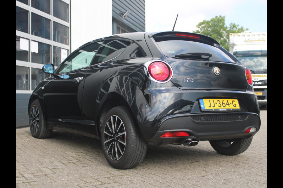 Alfa Romeo MiTo TwinAir Turbo Exclusive | Clima | Cruise | Leder | Navi | Priv glass | PDC