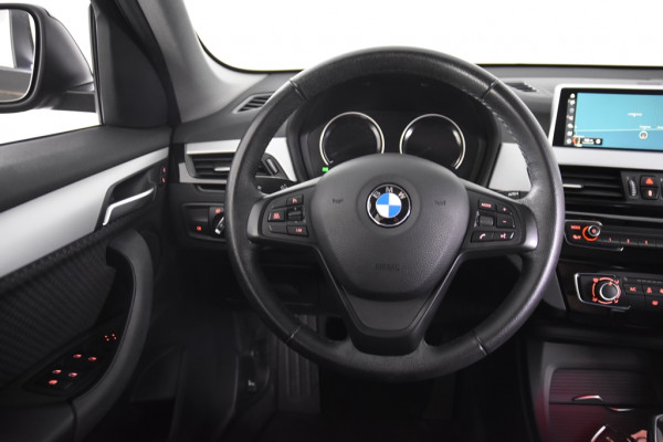 BMW X1 sDrive16d *Navigatie*Trekhaak*Park assist*