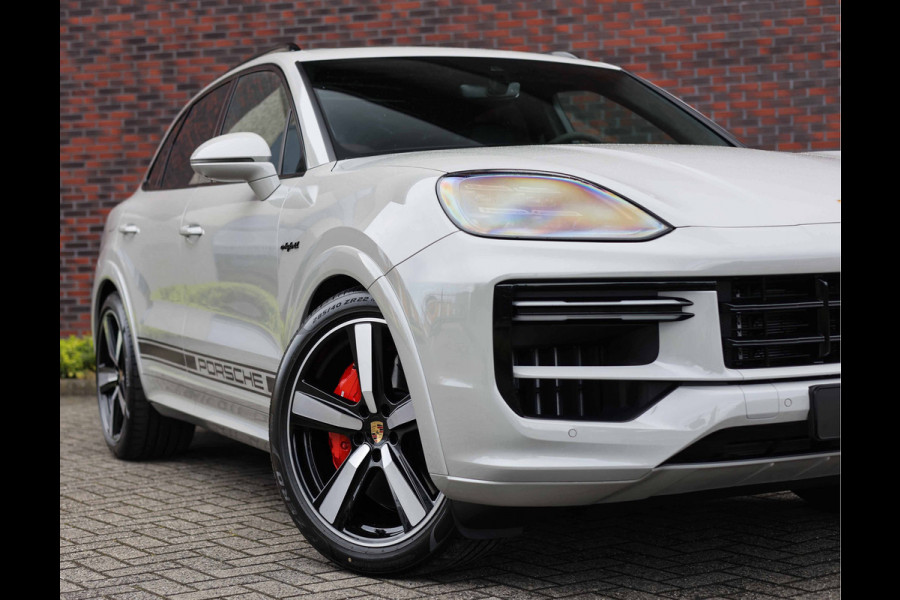 Porsche Cayenne Turbo E-Hybrid *Krijt*Chrono*Passagiersdisplay*