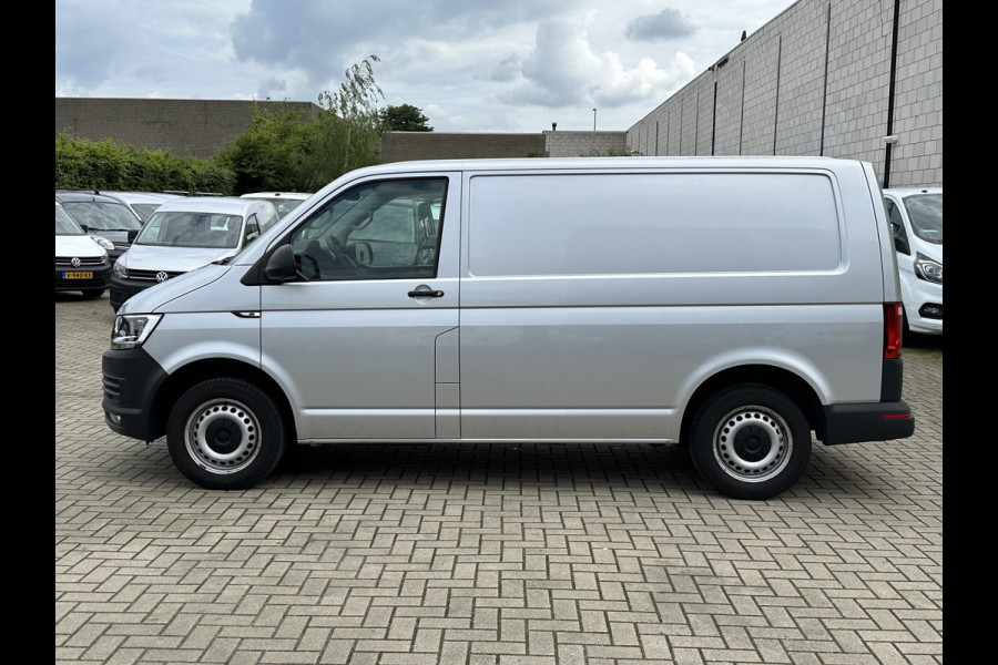 Volkswagen Transporter 2.0 TDI 150PK EURO6 L1H1 Cruise control/app Connect/navigatie