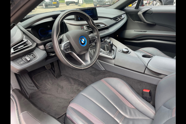 BMW i8 1.5 ORG. NL. NAP KM. | PROTONIC RED EDITION | BMW DEALER ONDERHOUDEN | LIEFHEBBERSAUTO