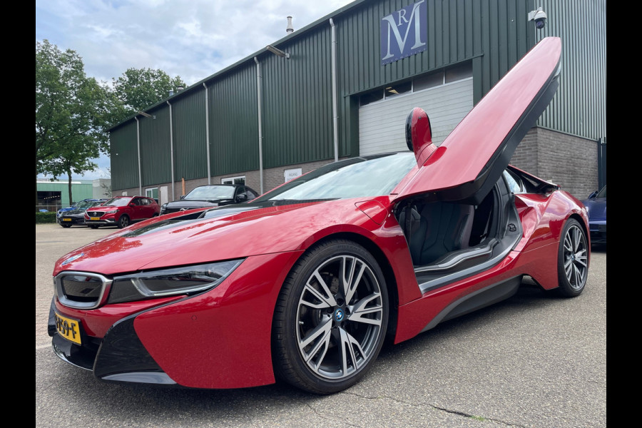 BMW i8 1.5 ORG. NL. NAP KM. | PROTONIC RED EDITION | BMW DEALER ONDERHOUDEN | LIEFHEBBERSAUTO