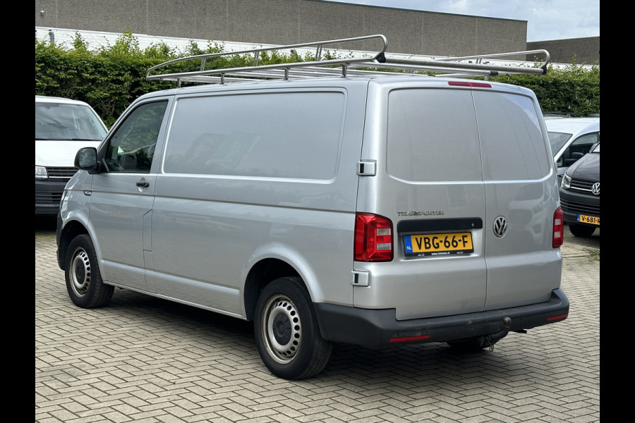 Volkswagen Transporter 2.0 TDI 150PK EURO6 L1H1 Trekhaak/navigatie/cruisecontrol