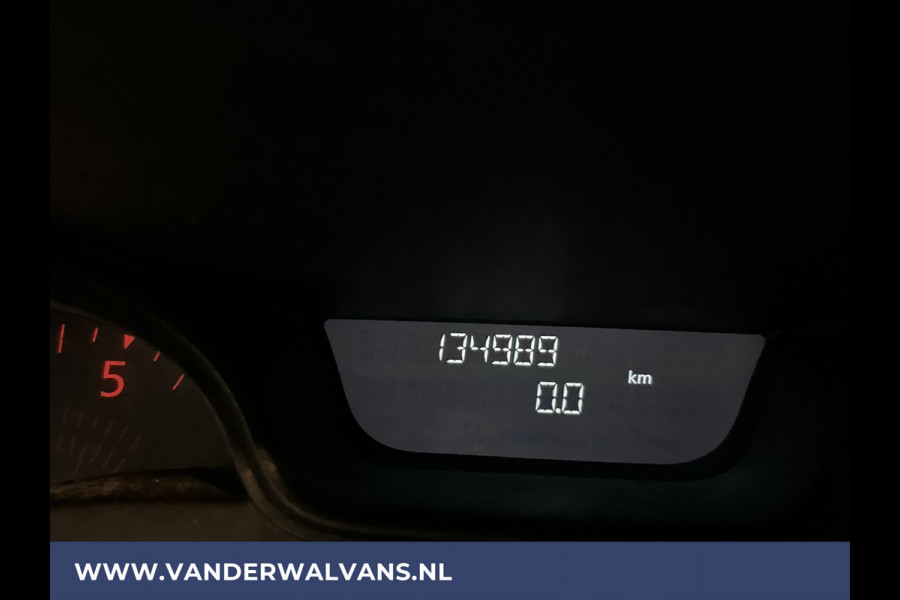 Renault Trafic 1.6 dCi 126pk L2H1 Euro6 Airco | Imperiaal | Cruisecontrol | Trekhaak Parkeersensoren, Bijrijdersbank