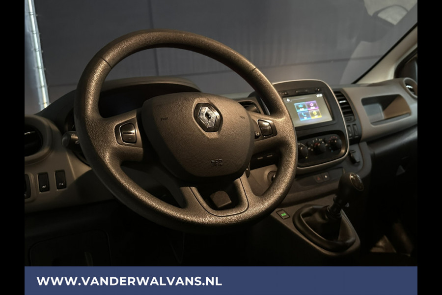 Renault Trafic 1.6 dCi 126pk L2H1 Euro6 Airco | Imperiaal | Cruisecontrol | Trekhaak Parkeersensoren, Bijrijdersbank