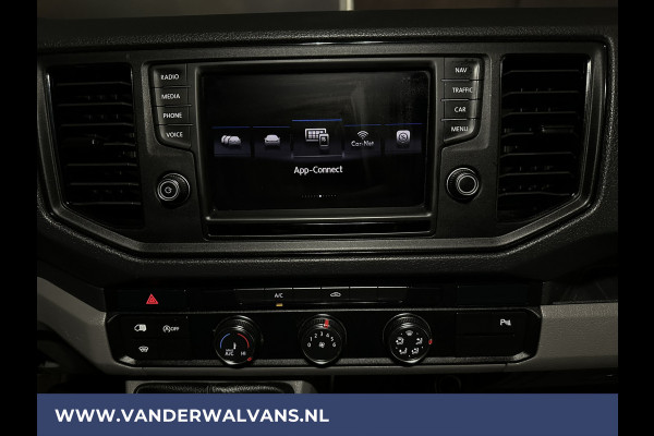 Volkswagen Crafter 2.0 TDI 140pk L3H3 L2H2 Euro6 Airco | Navigatie | 3000kg Trekhaak | Cruisecontrol Apple Carplay, Android Auto, Chauffeursstoel, Parkeersensoren, Bijrijdersbank