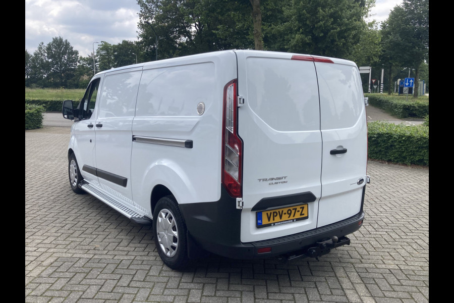 Ford Transit Custom 290 2.0 TDCI L2H1 Trend 130pk/96kW Automaat | 2x zijschuifdeur! | Trekhaak | Sidesteps | Houten vloer | Voorruitverwarming | etc. etc. AUTOMAAT!