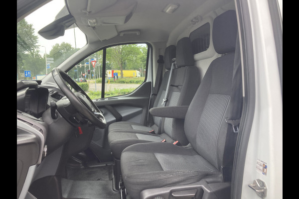 Ford Transit Custom 290 2.0 TDCI L2H1 Trend 130pk/96kW Automaat | 2x zijschuifdeur! | Trekhaak | Sidesteps | Houten vloer | Voorruitverwarming | etc. etc. AUTOMAAT!