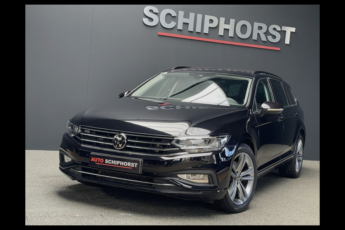 Volkswagen Passat Variant 1.5Tfsi Led/Acc/Dsg/trekhaak/18 inch R-line/Comfo