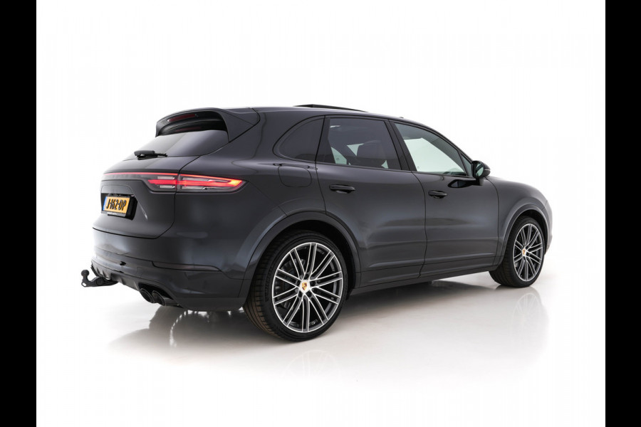 Porsche Cayenne 3.0 E-Hybrid Sport-Chrono-Pack (INCL-BTW) *PANO | NAPPA-VOLLEDER | FULL-LED | BOSE-SURROUND | MEMORY-PACK | AIR-SUPENSION | NAVI-FULLMAP | CAMERA | DAB+ | SPORT-SEATS | 22''ALU*