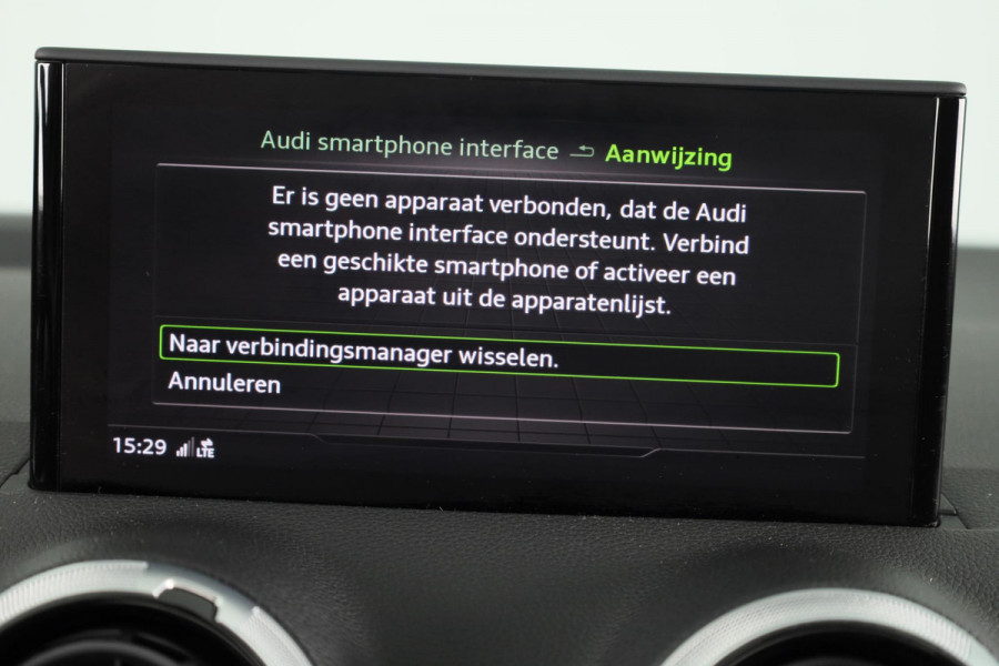 Audi Q2 35 TFSI Advanced edition 150 pk S-Tronic | Verlengde garantie | Navigatie | Panoramadak | Parkeersensoren | Achteruitrijcamera |