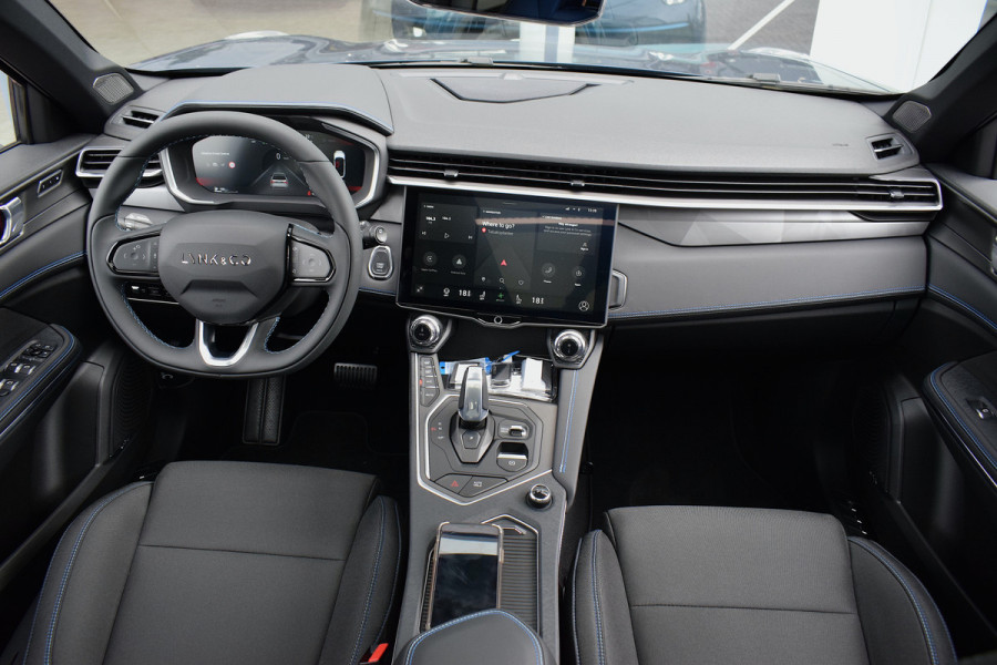 Lynk & Co 01 1.5 | Apple CarPlay | Memory Seats | Pano | Stuurverw.