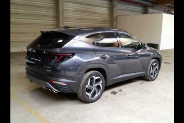 Hyundai Tucson 1.6 T-GDi Plug-in-Hybrid 4WD Trend Panodak