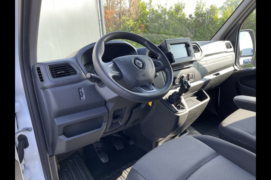 Renault Master 2.3 dCi 150 PK / L2H2 / TREKHAAK / IMPERIAAL / AIRCO / CRUISE / NAVI / 3-ZITS