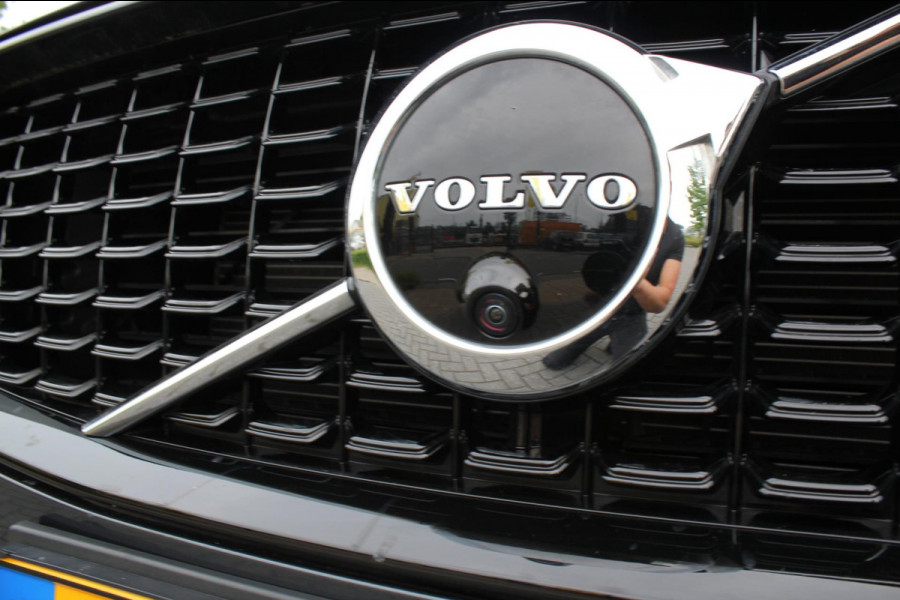 Volvo XC90 2.0 T8 Recharge AWD R-Design