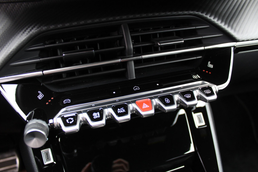 Peugeot 2008 1.2 PureTech 130PK GT | Facelift | Navigatie | 3D Cockpit | 360 Camera | Alcantara  | Keyless
