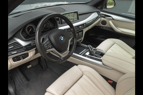 BMW X5 xDrive40d - Pano - ACC - Harman Kardon - Head-up - Comfortzetels - Softclose - Trekhaak