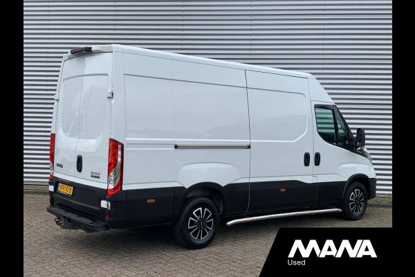 Iveco Daily 35S14V 2.3 140pk Automaat 352 L2LH2 LED Climatronic Navigatie Cruise Camera LMV Trekhaak Bluetooth Bijrijdersbank