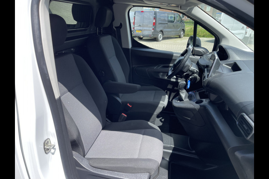 Peugeot Partner 1.6 BlueHDI Premium / vaste prijs rijklaar € 11.950 ex btw / lease vanaf € 219 / airco / apple carplay android auto / cruise control / armsteun !