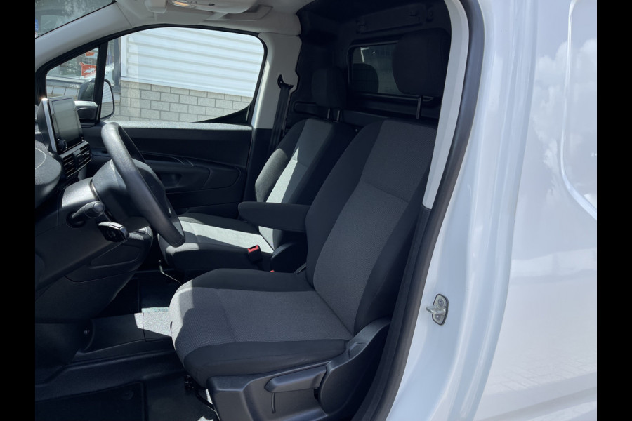 Peugeot Partner 1.6 BlueHDI Premium / vaste prijs rijklaar € 11.950 ex btw / lease vanaf € 219 / airco / apple carplay android auto / cruise control / armsteun !