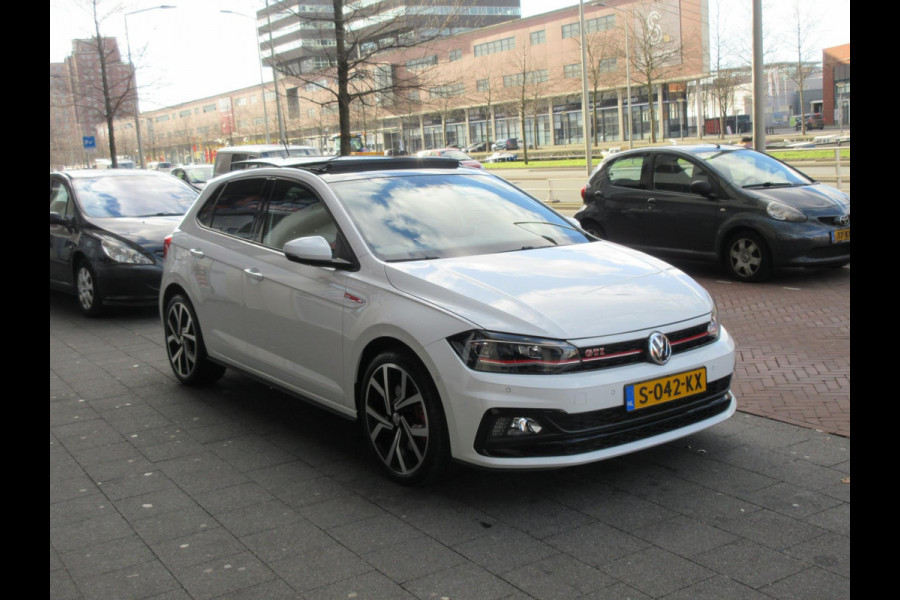 Volkswagen Polo 2.0 TSI GTI DSG Beats Virtual Panoramadak