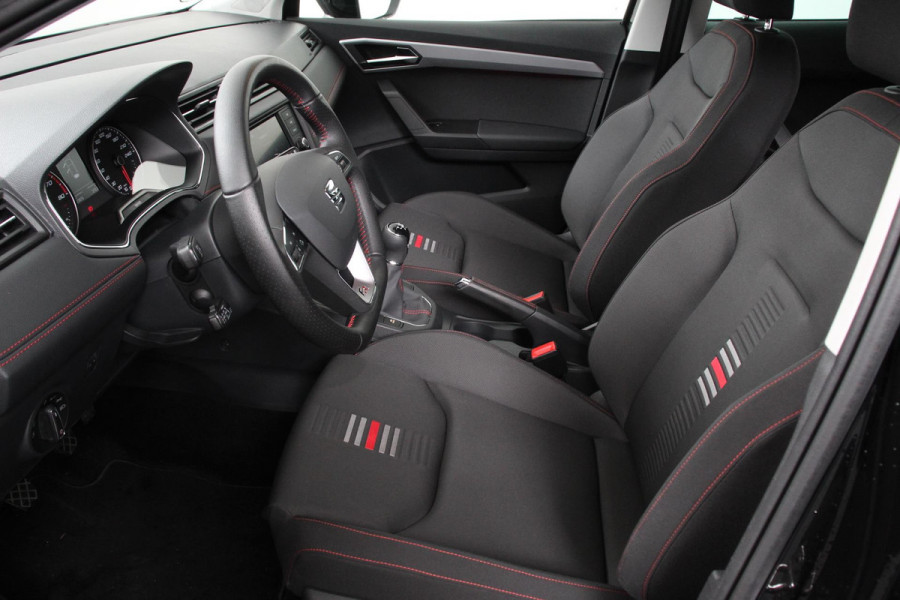 Seat Ibiza 1.0 TSI FR 116 PK | Navigatie | Climate Control | Adaptieve Cruise Control | Camera | Parkeer sensoren | Verwarmbare Voorstoelen