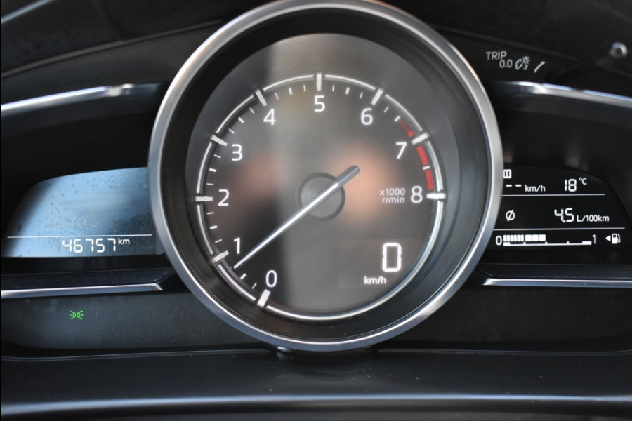 Mazda 2 90pk, Luxury, head-up, navi, cruise