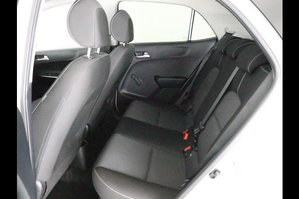 Kia Picanto 1.0 COMFORT BLACK&WHITE AIRCO GARANTIE TOT 2031 2031 ! Bi-tone body. Bleutooth. Elektr.ramen/ CPV