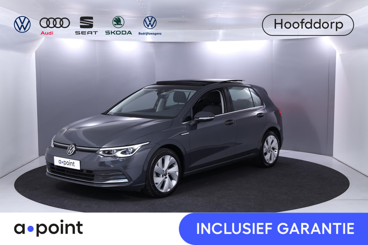 Volkswagen Golf 1.5 TSI Style 130 pk |Pano-dak|  Navigatie via App | Parkeersensoren | Adaptieve cruise control | Stoelverwarming |