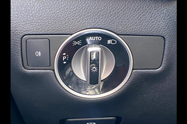 Mercedes-Benz B-Klasse 200 URBAN - AUTOMAAT I Panorama dak I Leer I Navigatie I Airco I LED I PDC I Achteruitrij Camera