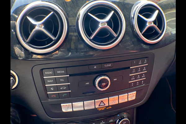 Mercedes-Benz B-Klasse 200 URBAN - AUTOMAAT I Panorama dak I Leer I Navigatie I Airco I LED I PDC I Achteruitrij Camera