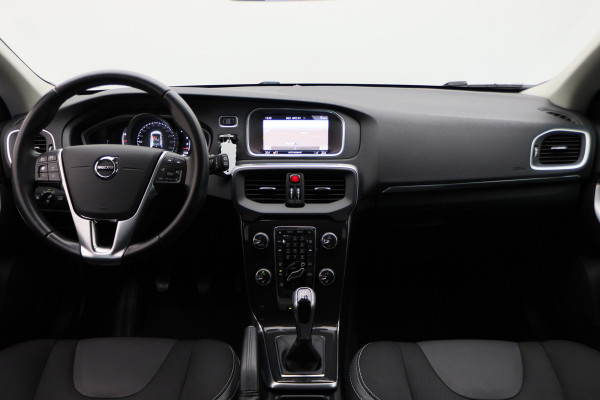 Volvo V40 2.0 T2 Nordic+ LED, PDC, Navigatie, Cruise, Stoelverwarming, Standkachel, City Safety