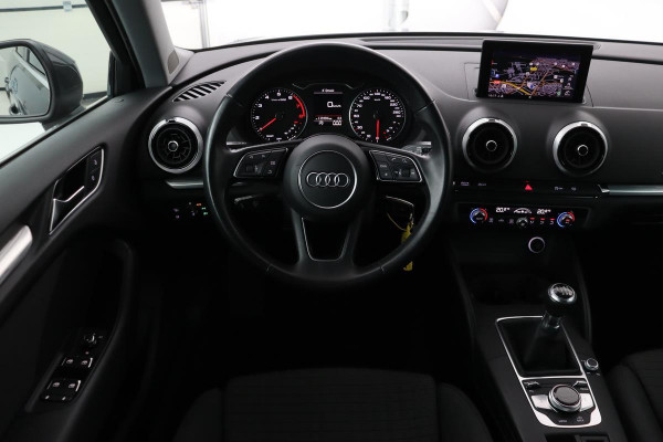 Audi A3 1.0 TFSI Sport | Navigatie | Full LED | Sportstoelen | Climate control | PDC | Cruise control | Getint glas