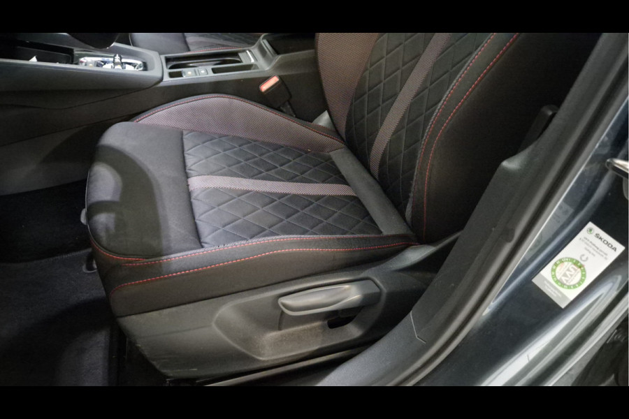 Škoda Octavia Combi 1.4 TSI RS iV PHEV Business Panorama dak | dodehoek detectie |Adaptieve cruise control |