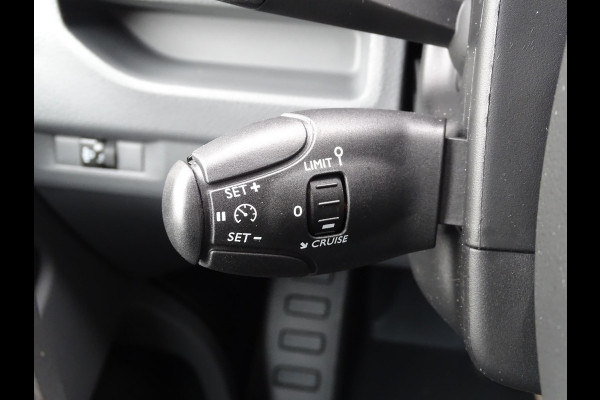 Opel Vivaro Electric L2 75 kWh | 0% rente | camera | Navigatie incl. Apple Carplay | Comfort tussenschot