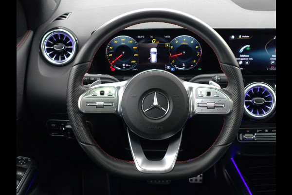 Mercedes-Benz GLA 200 AMG Night Edition Aut- Panodak I Leer I Widescreen I Sfeerverlichting I Matt grey