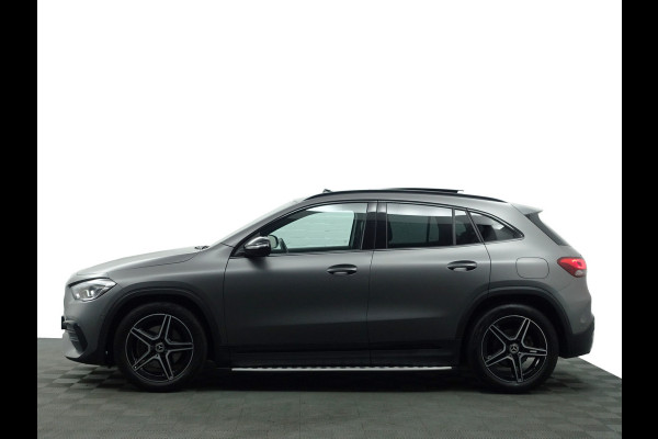 Mercedes-Benz GLA 200 AMG Night Edition Aut- Panodak I Leer I Widescreen I Sfeerverlichting I Matt grey