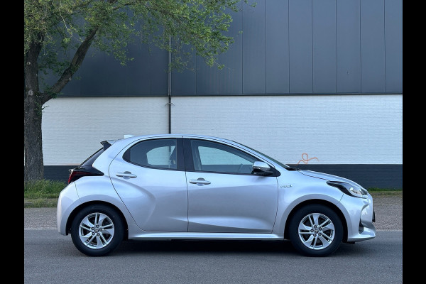 Toyota Yaris 1.5 Hybrid Active/AUTOMAAT/ CARPLAY