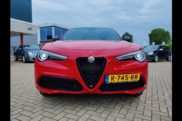 Alfa Romeo Stelvio 2.0 T 206kW 4WD Velocé TI Aut