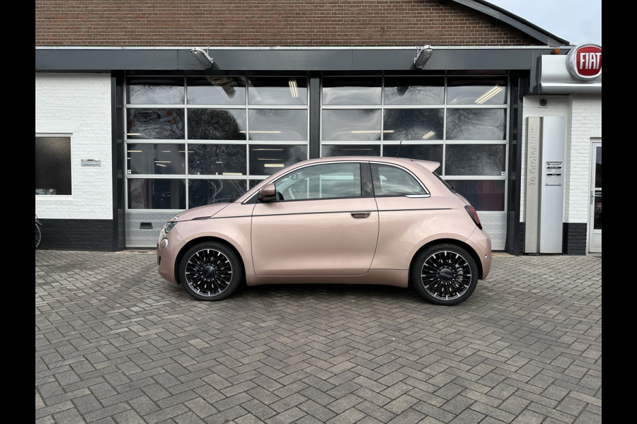 Fiat 500E 3+1 La Prima 42 kWh