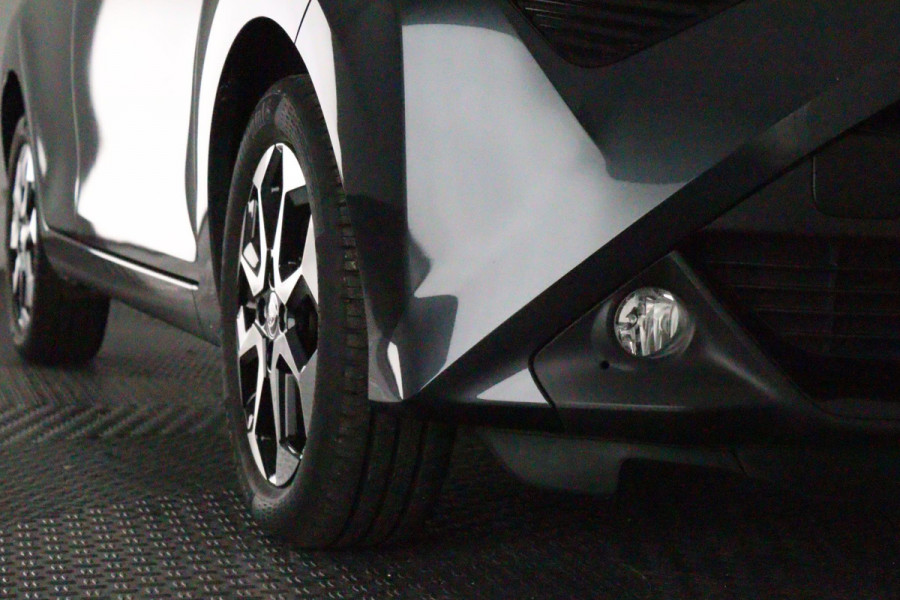Toyota Aygo 1.0 VVT-i X-Fun | Apple Carplay & AndroidAUTO | Climate Control | Lichtmetalen velgen