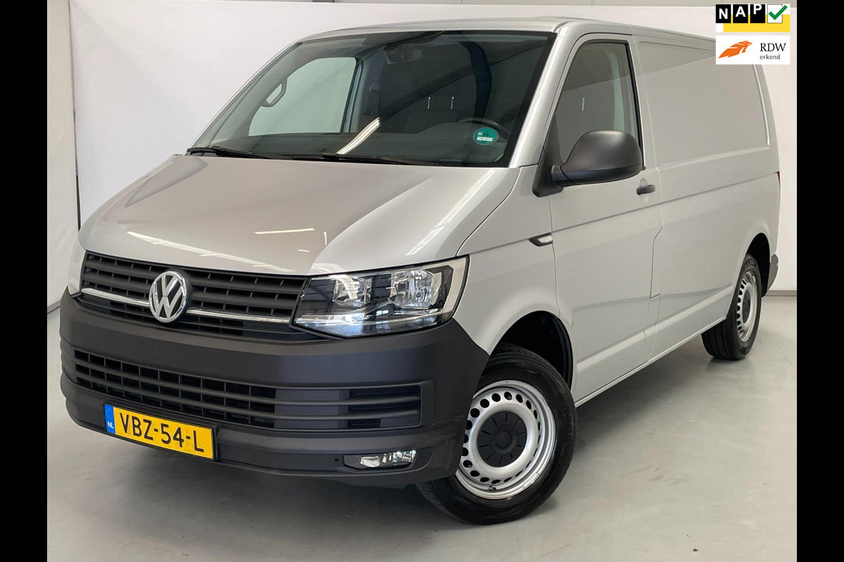 Volkswagen Transporter 2.0 TDI L1H1 Highline / Navi / Airco / PDC / Excl. BTW