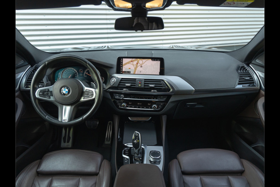 BMW X4 xDrive20i M-Sport - Harman Kardon - Trekhaak - Camera - Adaptief LED