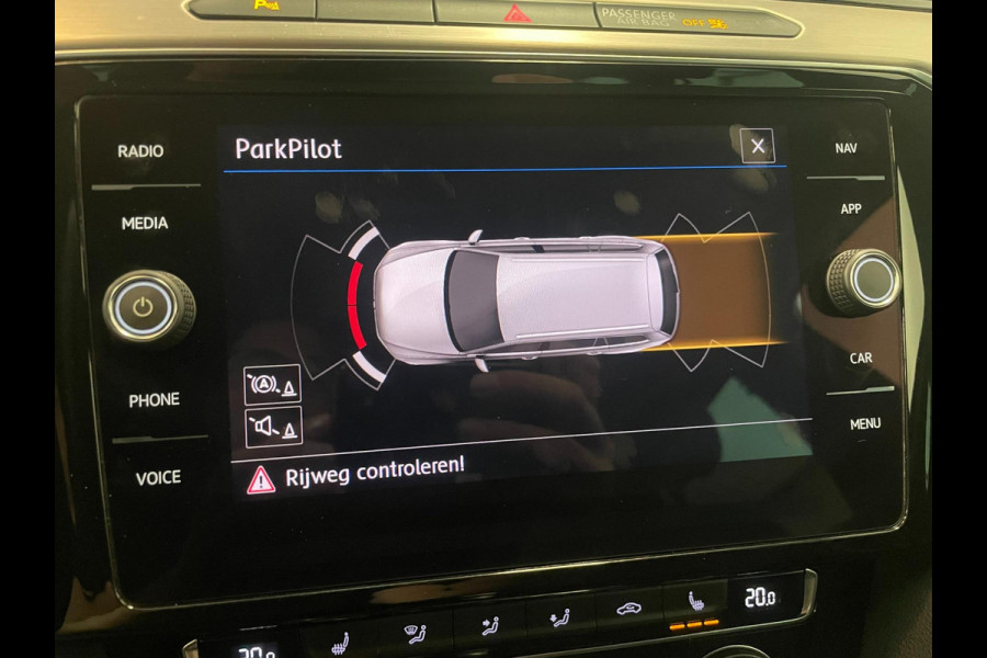 Volkswagen Passat Variant 2.0 TDI Highline / R-Line / BTW / NL-auto