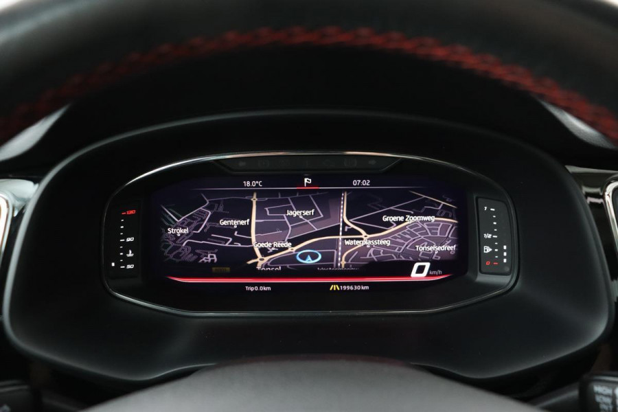Seat Leon 1.0 TSI FR Ultimate Edition | Panoramadak | Alcantara | Beats | Stoelverwarming | Carplay | Camera | Keyless | Virtual Cockpit