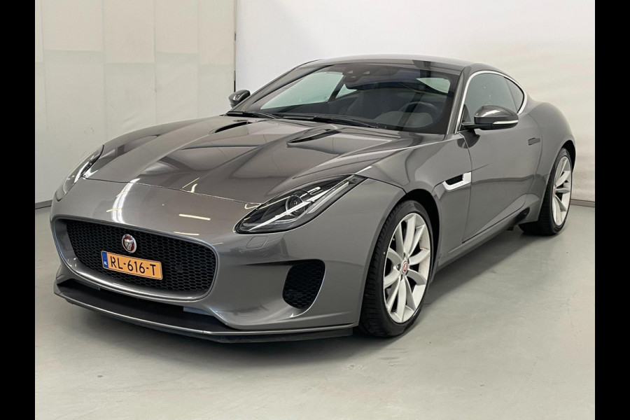 Jaguar F-Type 2.0T R-Dynamic / NL-auto / Sportuitllaat / Memory / Meridian