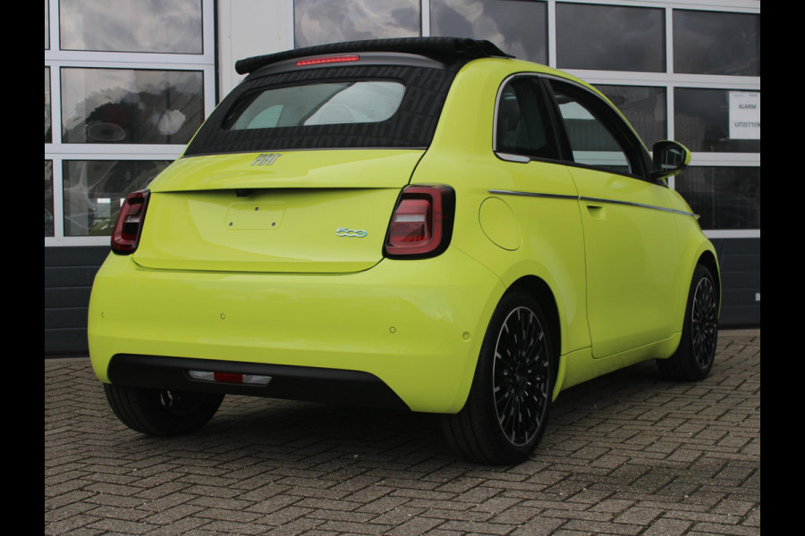 Fiat 500E La Prima Cabrio 42 kWh | Pack Tech | Pack La Prima | Pack Comfort | Italian Upgrade Actie | SEPP Subsidie €2.950,-