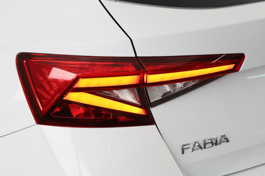 Škoda Fabia Business Edition 1.0 TSI 95 pk Hatchback 5 versn. Hand
